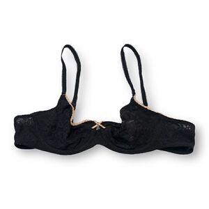 B.Tempt’d By Wacoal Bra Size 36A